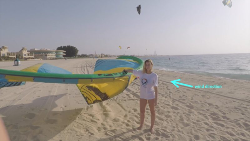 kite surf basics how to hold the kite