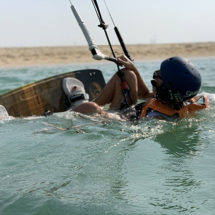 kite surf water start and board position